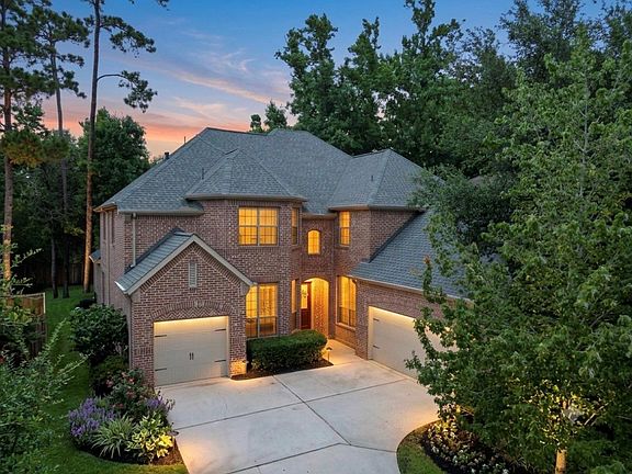 2nd image of 107 N Almondell Cir