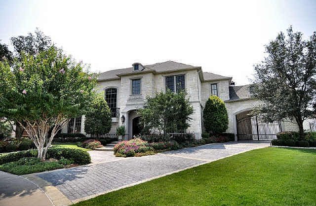 1st image of 5028 York Ln