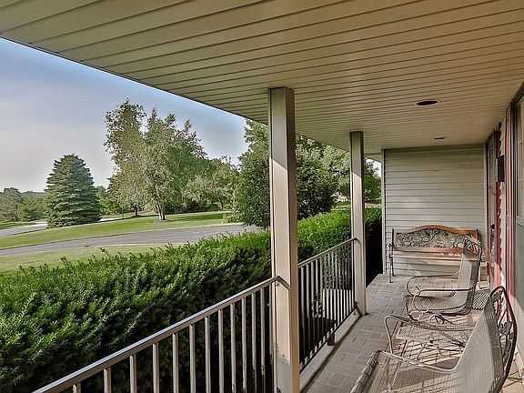 4th image of 11130 Stratford Pl