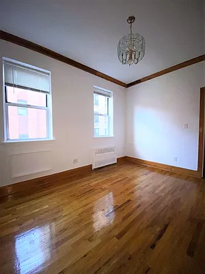 Rented by City Connections Realty | media 21