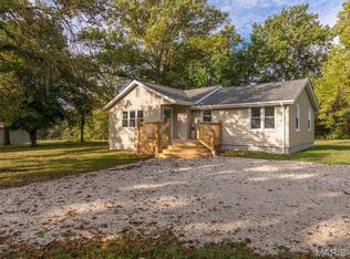 24 Liberty Hollow Ln, Troy, MO 63379