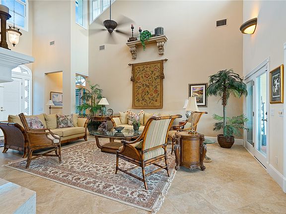 5th image of 880 Bowline Dr