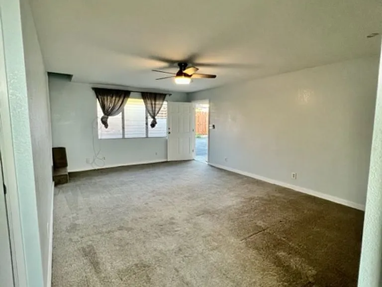 45-427 Kaneohe Bay Dr — Photo 3