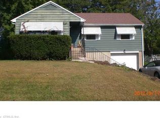 352 Folly Brook Blvd, Wethersfield, CT 06109