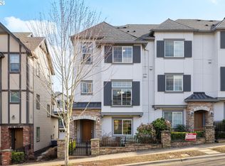 28528 SW Dundee Ln, Wilsonville, OR 97070