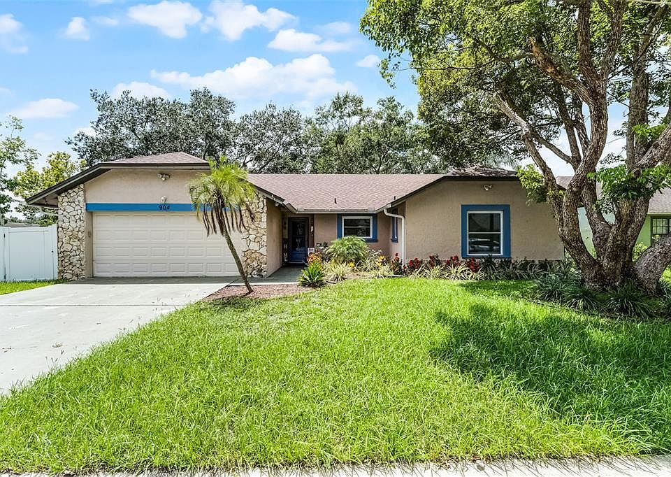 1st image of 904 WESSON DRIVE