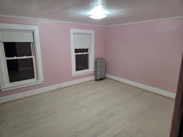 93 Chapin St #2, Southbridge, MA 01550