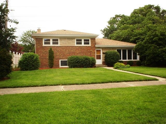 1st image of 5742 W Lyons St