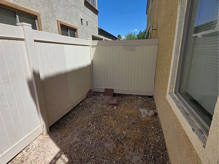 3665 Remington Grove Ave — Photo 76