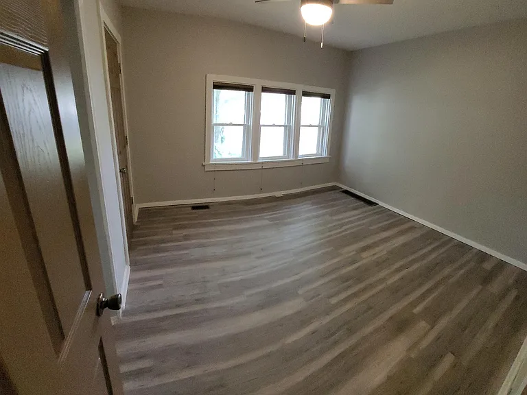 4135 B St — Photo 10