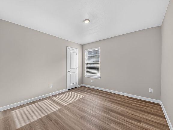 5th image of 1330 Remys Way