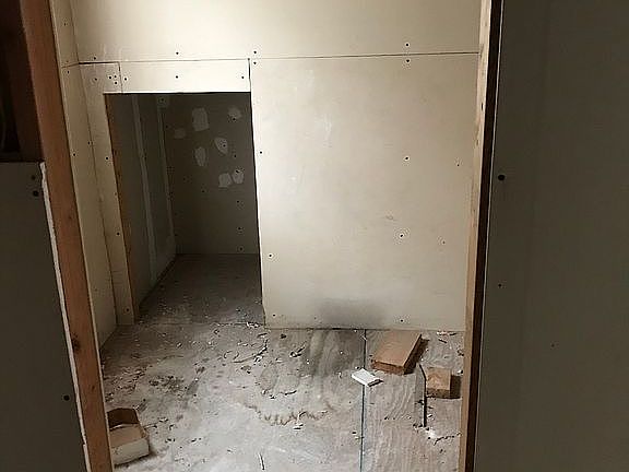 Looking into bathroom 