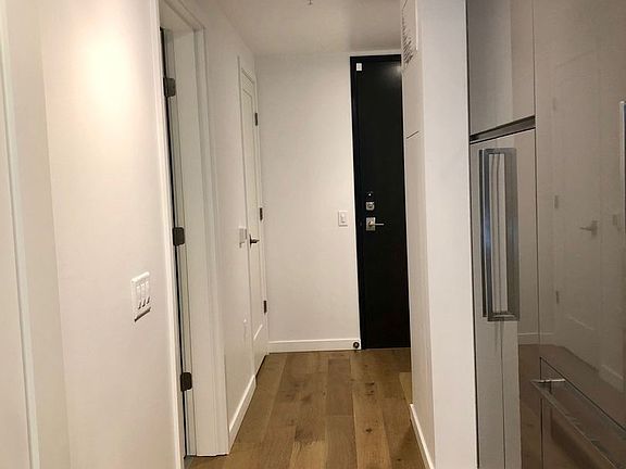 4th image of 1808 Minor Ave #810