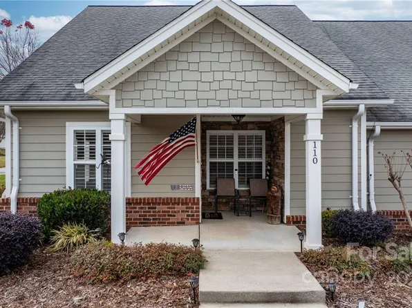 110 Ivy Ct, Morganton, NC 28655