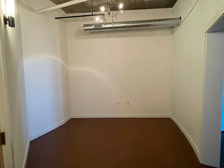 415 Saint Pauls Blvd #402 — Photo 13