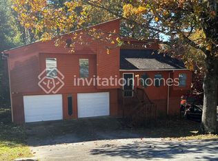 2821 Herron Cir, Snellville, GA