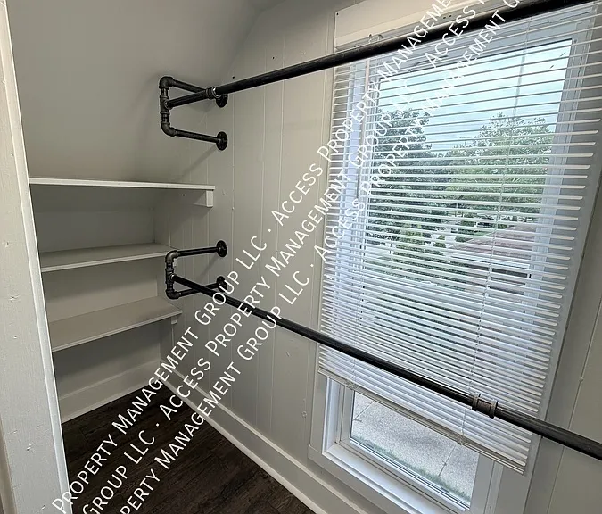 908 Courtney St NW — Photo 21
