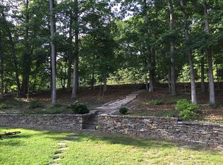 2325 Lightfoot Ln, Blacksburg, VA 24060