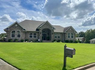 64 Riviera Cv, Dover, AR 72837