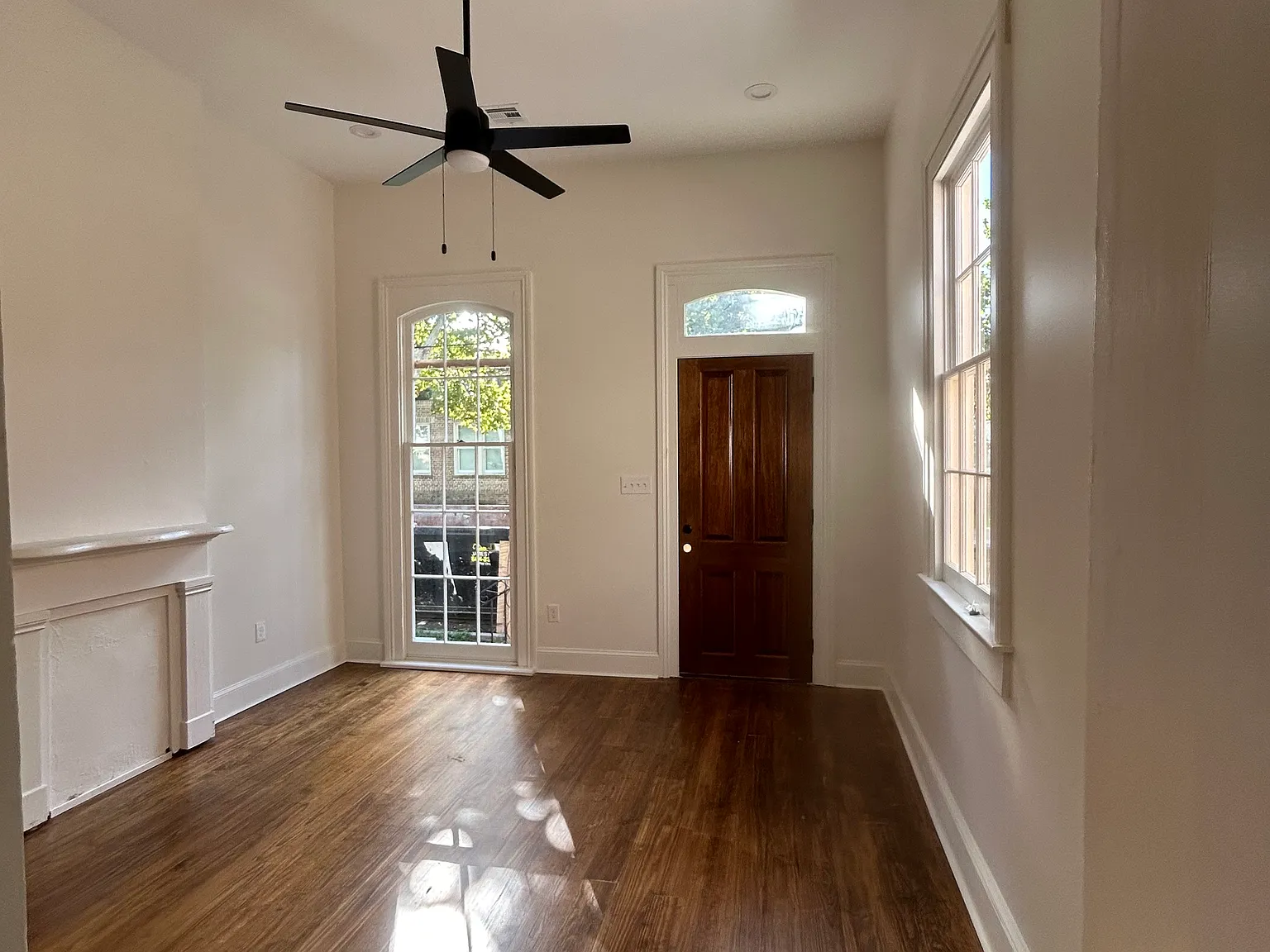 2 bed, $1,595 — Photo 3