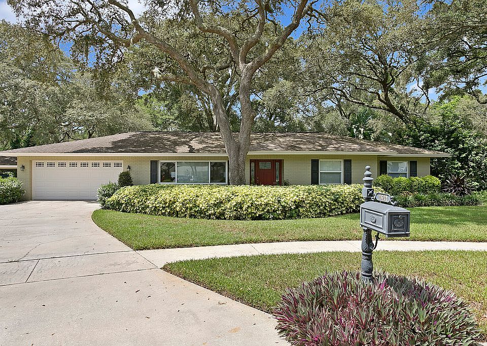 1st image of 1602 Oakmont Dr