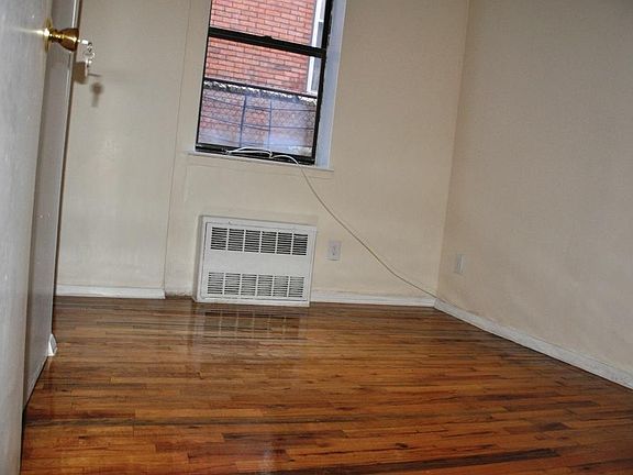 2nd image of 1284 Dean St APT 1F