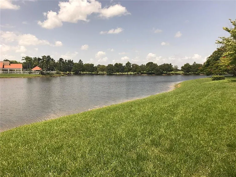 12400 Vista Isles Dr #1421 — Photo 19