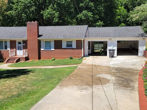 3652 Emma Ave, Winston Salem, NC 27127