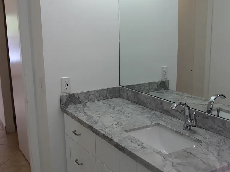 1312 SW 181st Ave — Photo 2