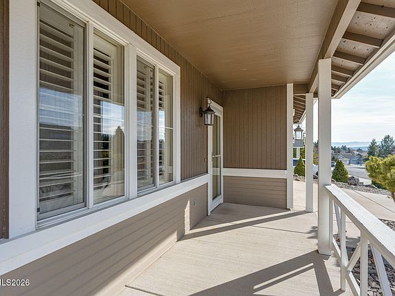 4th image of 1530 Springfield Park Dr