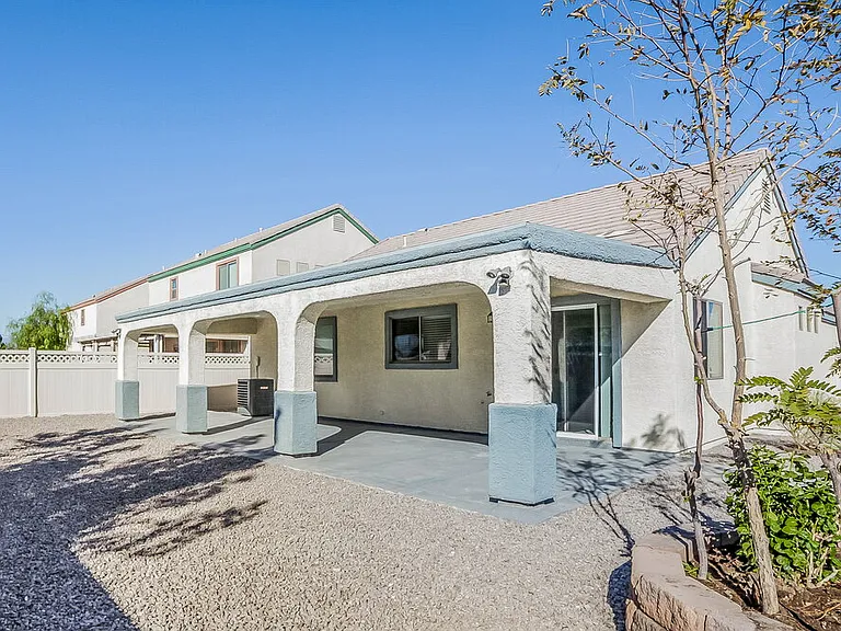 1825 Midnight Wind Ave — Photo 14