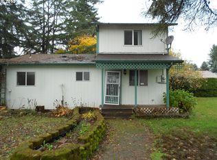 33864 E Columbia Ave, Scappoose, OR 97056