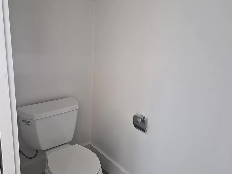 4418 Burns Ave #1/2 — Photo 15