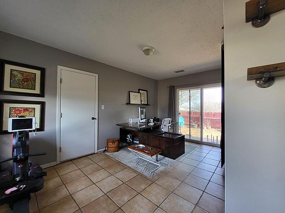 4th image of 1401 N Orange St