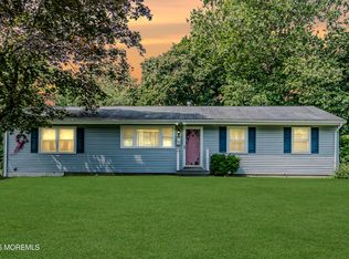 30 Dawn Cypress Ln, Jackson, NJ 08527