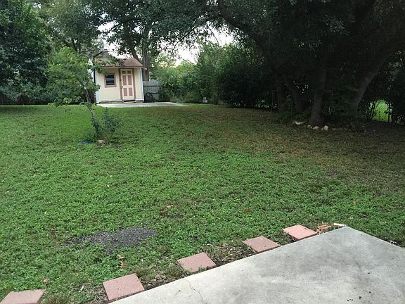 4th image of 3411 Lura Ln