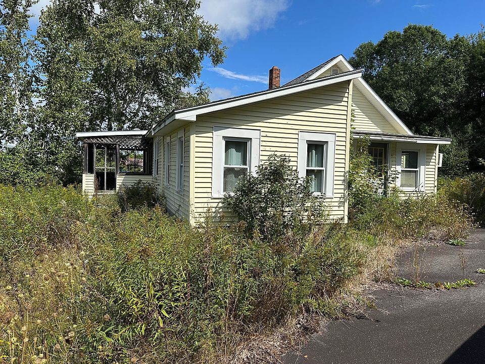 1st image of 1029 Main Street