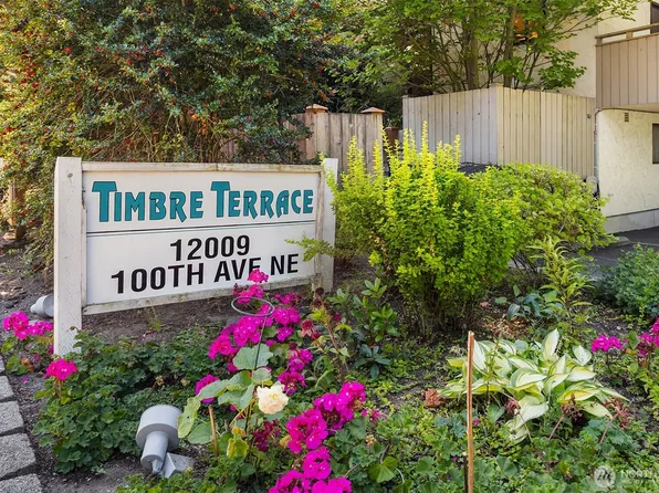 12009 100th Avenue NE #1, Kirkland, WA 98034
