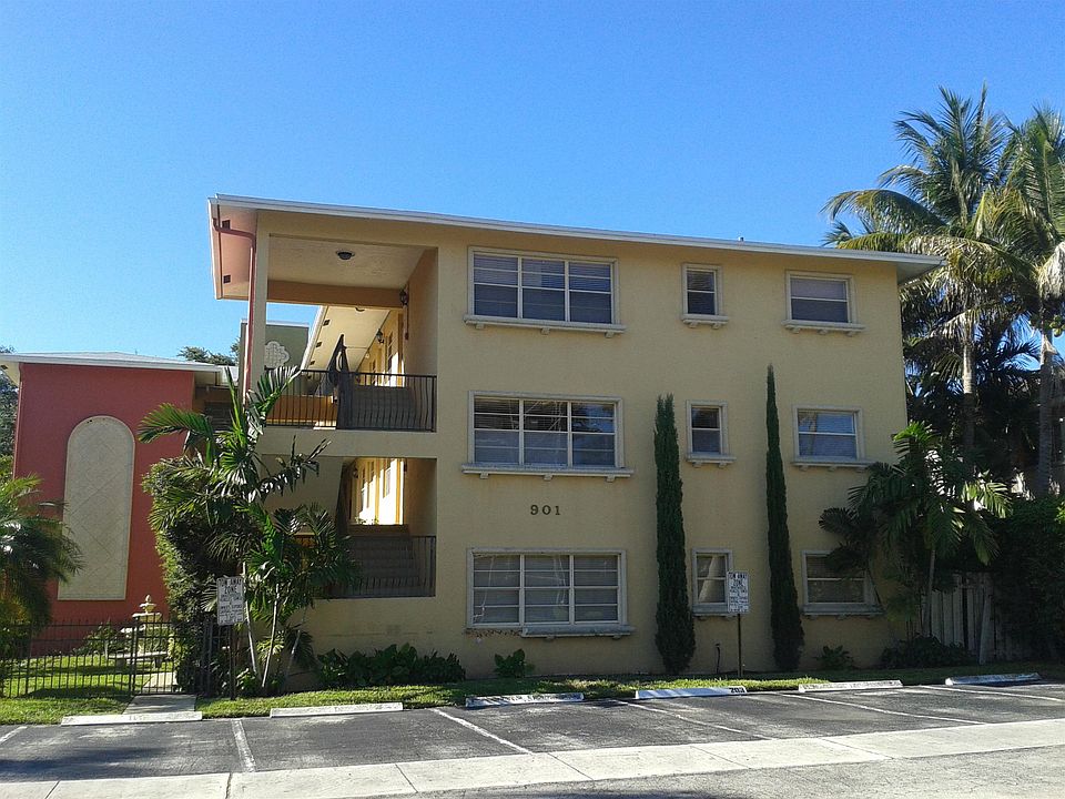 1st image of 901 NE 3rd St APT 201
