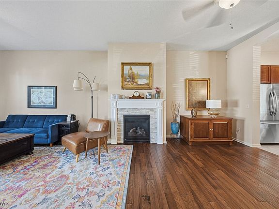 4th image of 38754 Renwood Ave