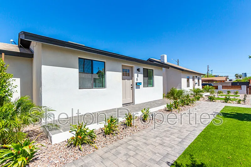 1 bed, 1.0 bath, 635 sqft, $1,245 — Photo 2