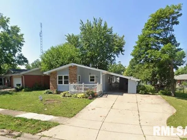 205 Cranmer Dr, Springfield, IL 62704