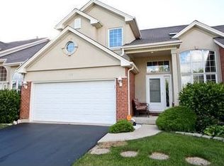 708 Berkley Dr, Romeoville, IL 60446