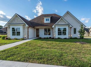 4611 Flat Creek Cv, Tyler, TX 75703