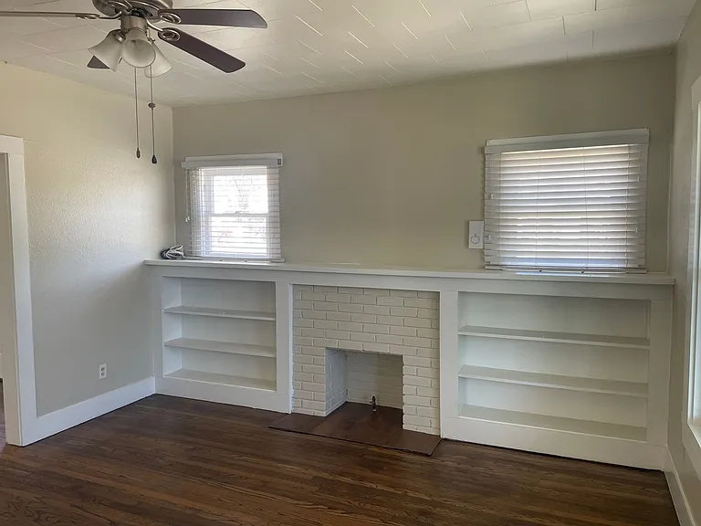 1302 Jeanette St — Photo 3