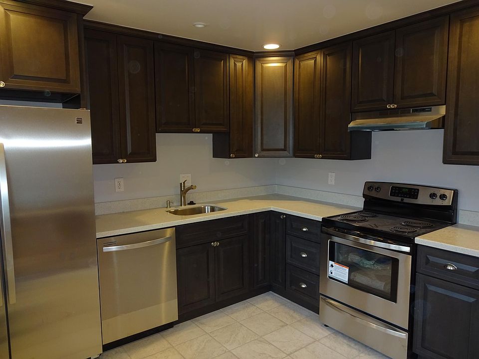 1st image of 2-635 E Olive Ave #2