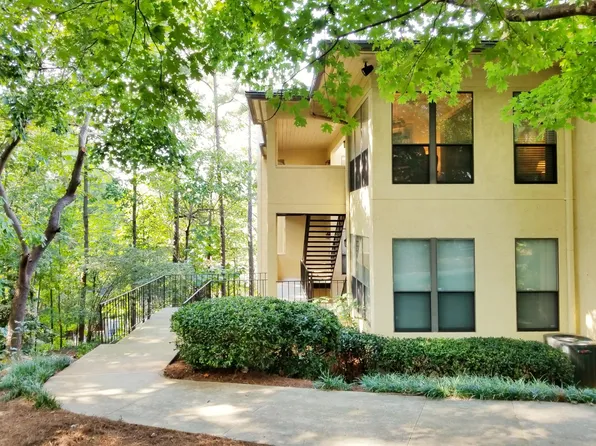 305 Comeragh SE, Smyrna, GA 30080