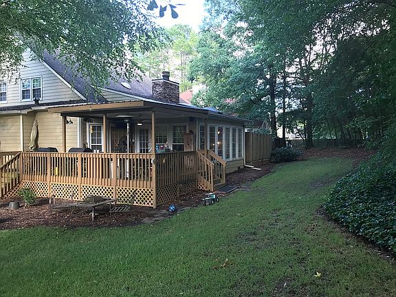 5th image of 151 Cloister Dr