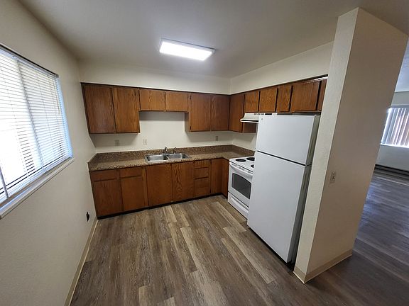 2nd image of 97993 Lively Ln APT 10