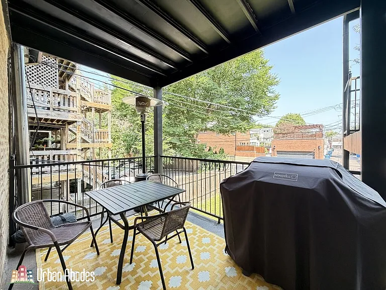 3247 N Damen Ave #1AC — Photo 20